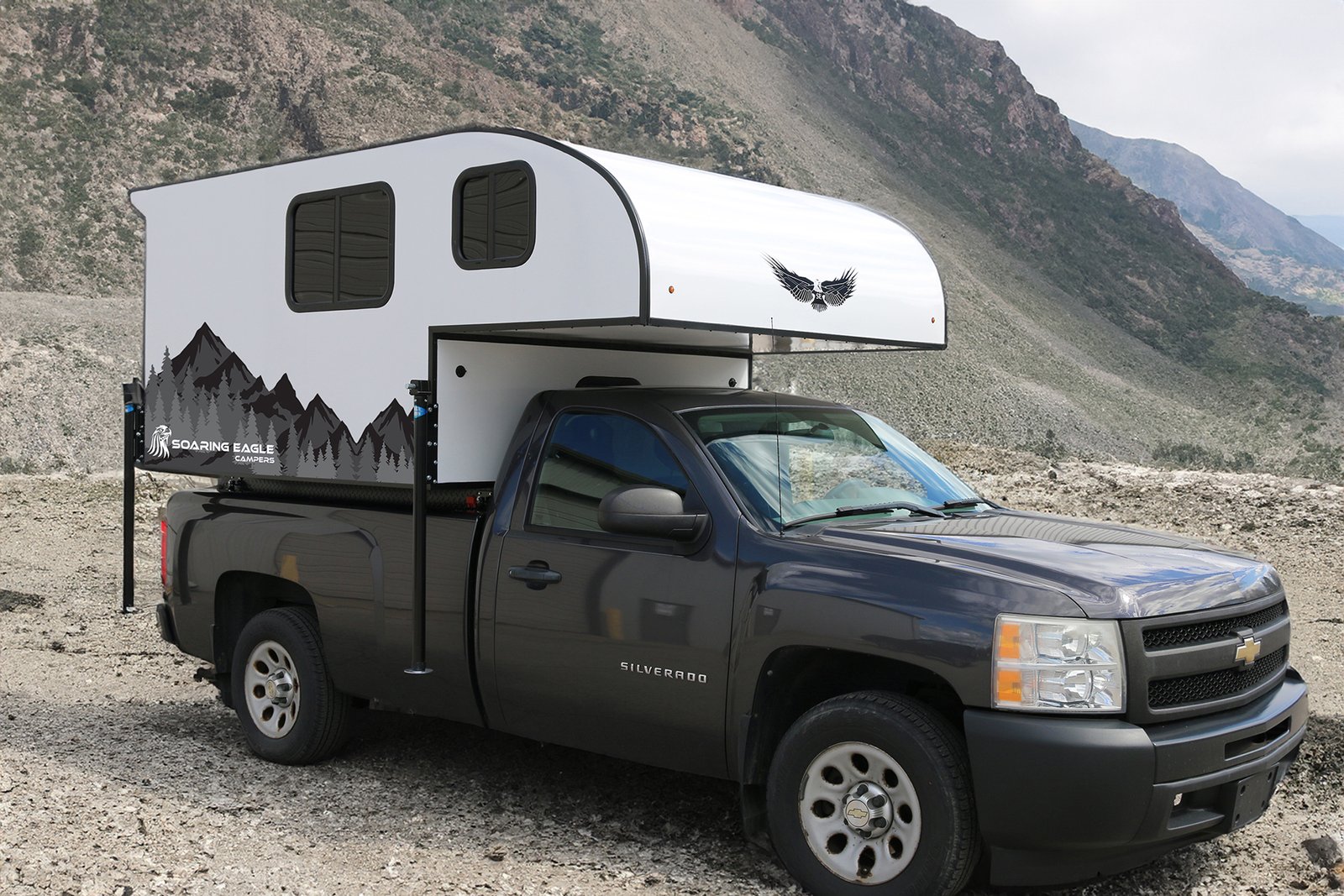 ADLAR 8.0 XL Truck Camper Soaring Eagle Campers AllAluminum Truck